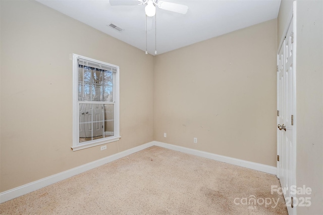 unfurnished room featuring ceiling fan