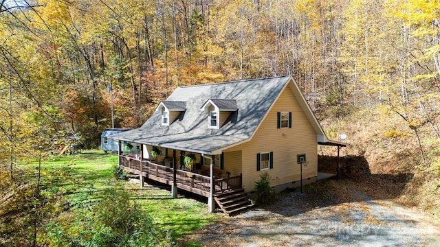 view of front of property with covered porch