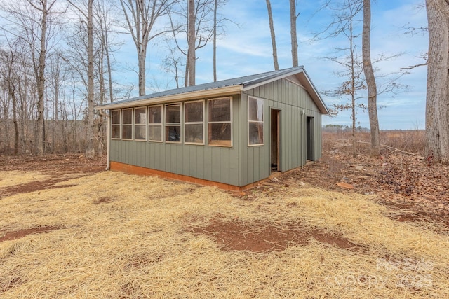 view of outbuilding