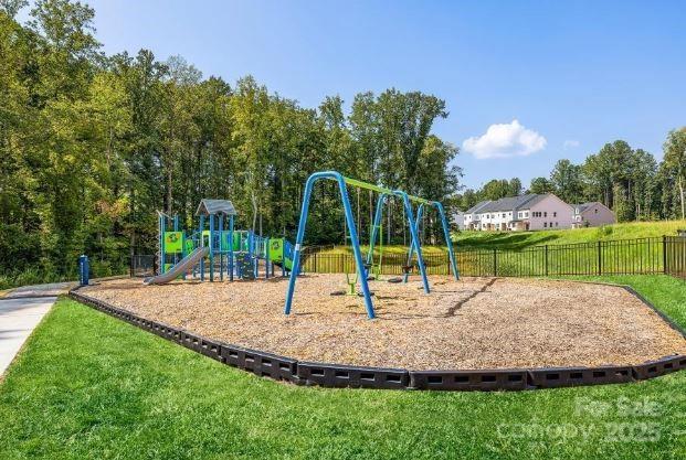7120 Wayfarer Dr Unit 0079, Charlotte, NC 28269 - photo 21