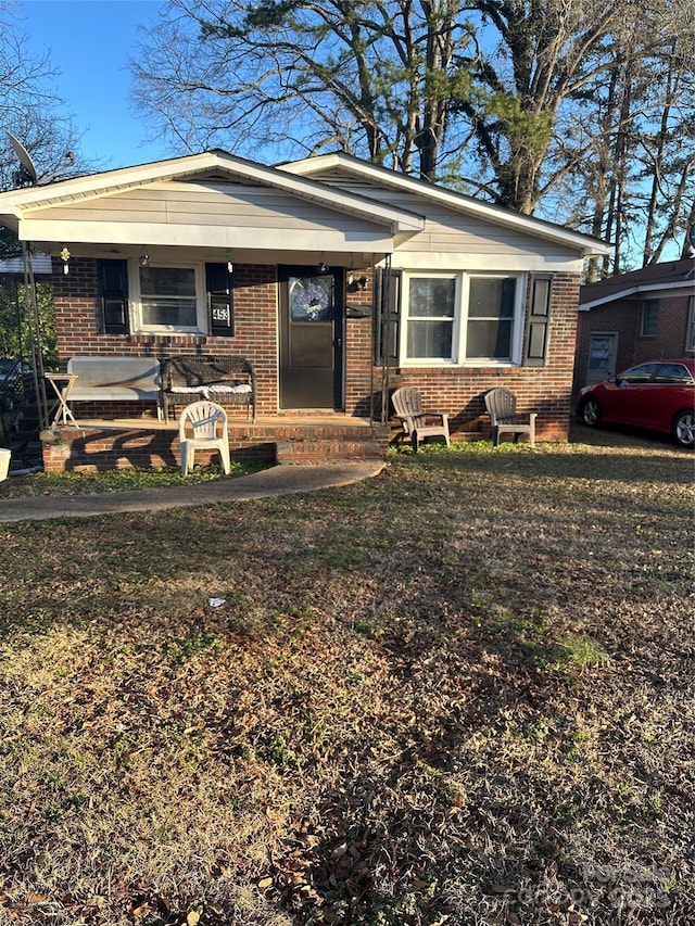 view of front of property with a porch