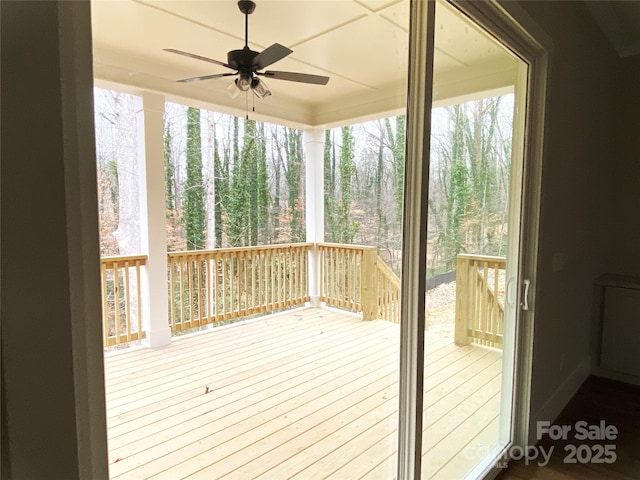 deck with ceiling fan