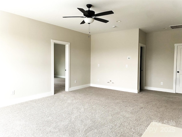 unfurnished room with carpet floors and ceiling fan