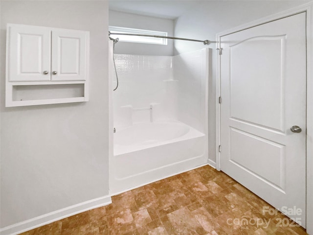 bathroom featuring shower / bathing tub combination