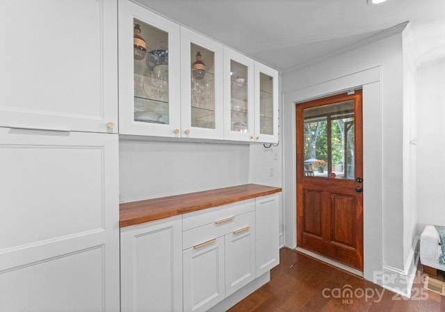 interior space with dark wood finished floors