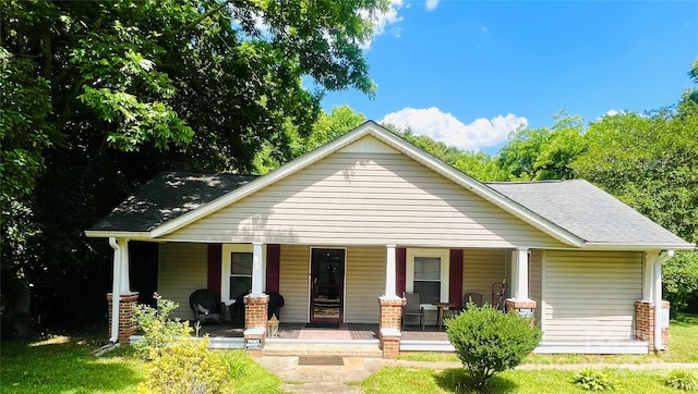 view of front of property with covered porch