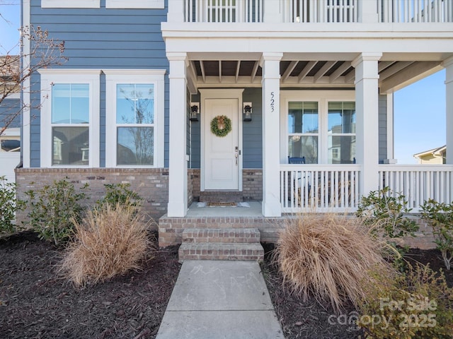 property entrance with a porch