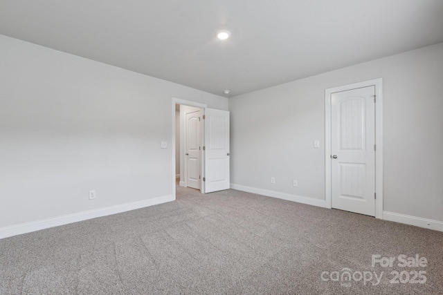 view of carpeted spare room