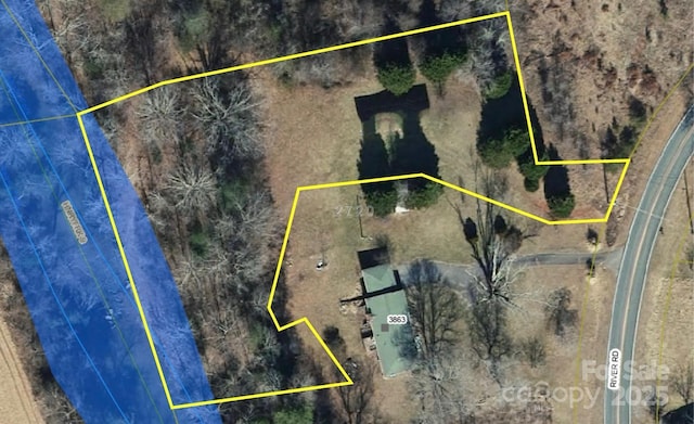 Listing photo 2 for 3867 River Rd, Morganton NC 28655