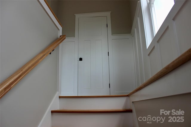 122 Chepstow Pl, Black Mountain, NC 28711 - staircase featuring a decorative wall