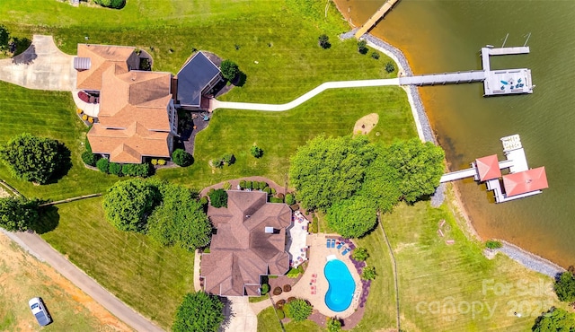 bird's eye view with a water view