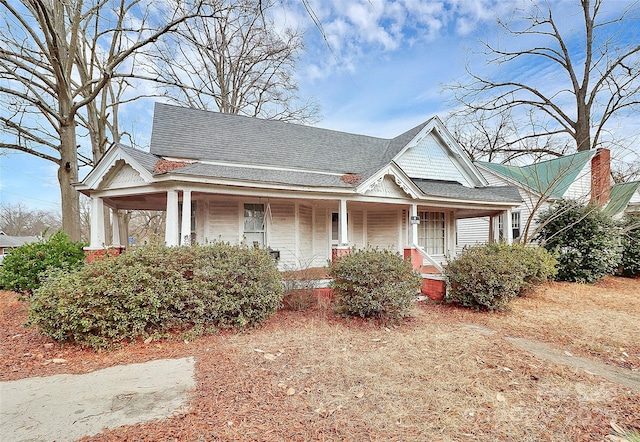 view of front of home with covered porch