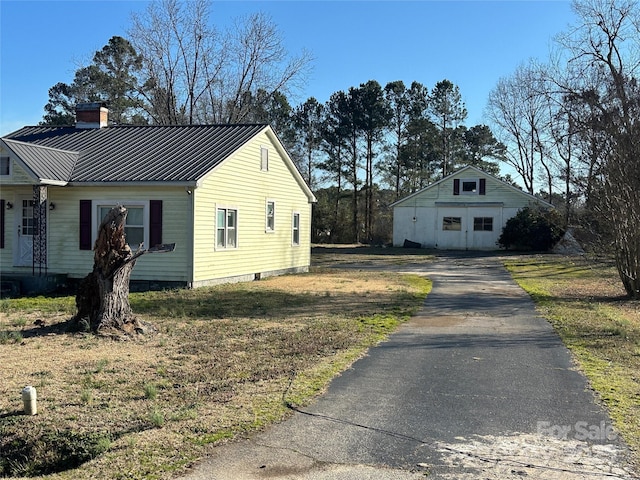 view of property exterior