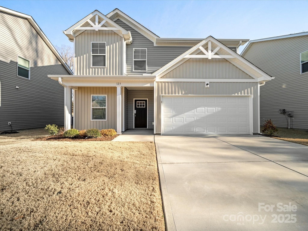 view of front of property featuring a garage