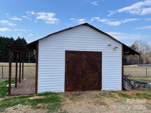 view of outbuilding