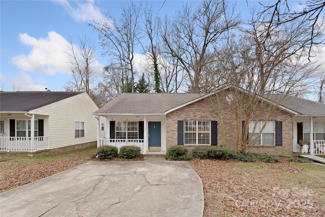 ranch-style home with covered porch