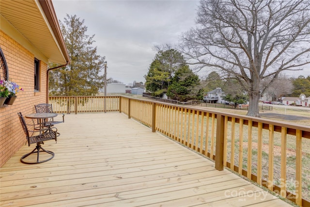 deck with fence