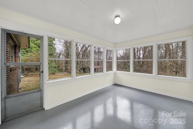 view of unfurnished sunroom