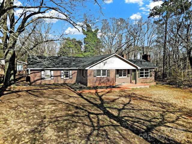 exterior space featuring a porch