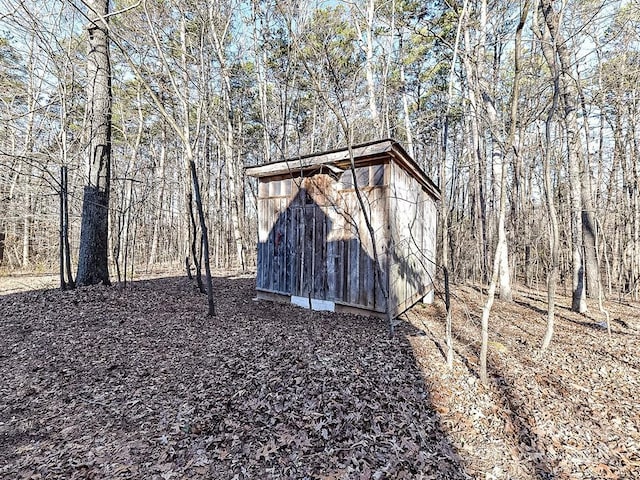 view of outdoor structure