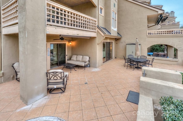 view of patio / terrace featuring an outdoor hangout area and ceiling fan