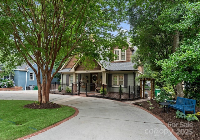 2809 Glendale Rd, Charlotte, NC 28209 - view of front of home featuring roof with shingles