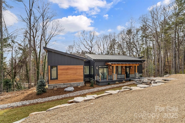 contemporary home featuring a porch