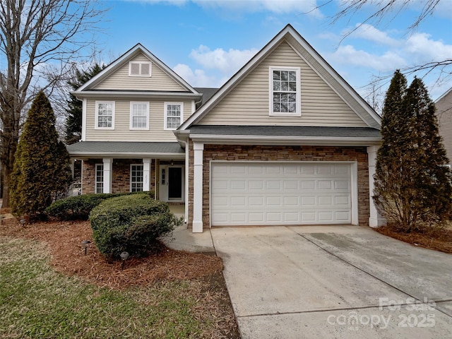 view of front property featuring a garage