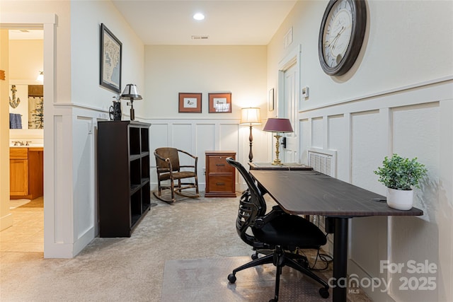 office with light colored carpet