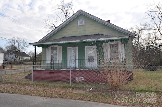 bungalow-style house featuring covered porch