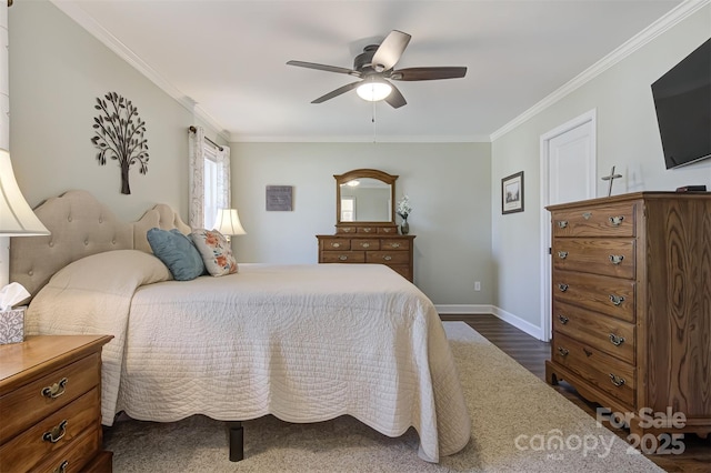 bedroom featuring crown molding, dark hardwood / wood-style flooring, and ceiling fan