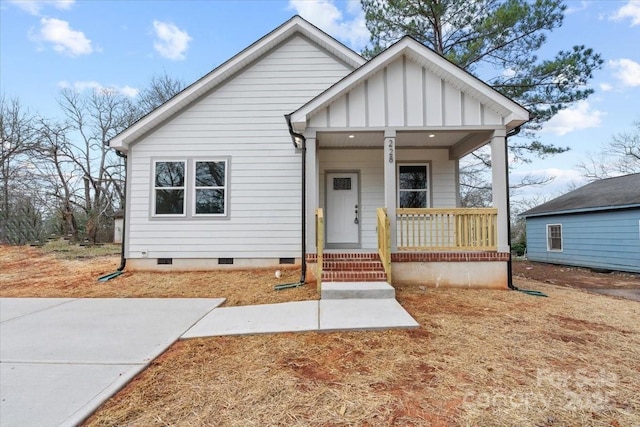 bungalow-style house featuring a porch