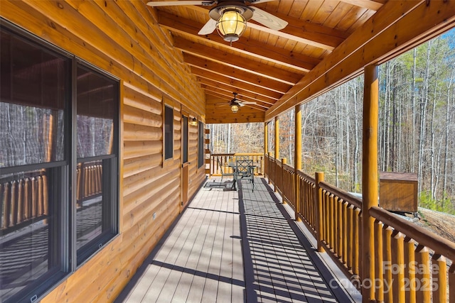 deck with ceiling fan