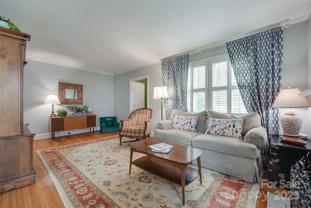 968 Waverly Ave, Rock Hill, SC 29730 - living room featuring ornamental molding, wood finished floors, and baseboards