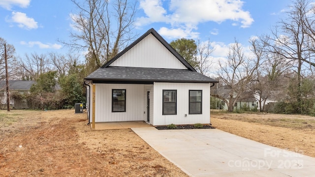 view of front of house with central AC unit