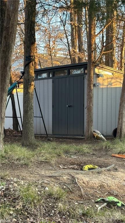 view of outbuilding