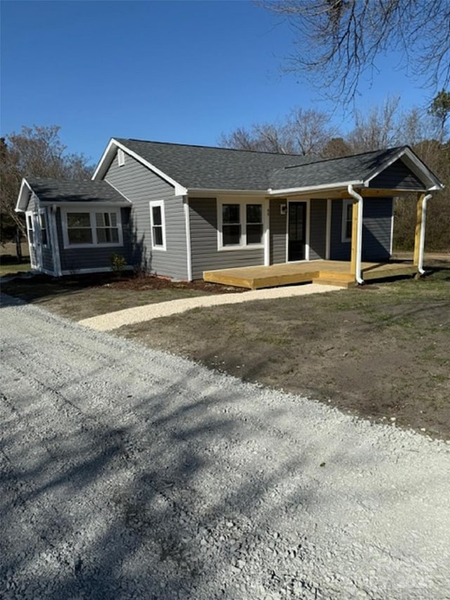 view of front of house with a porch