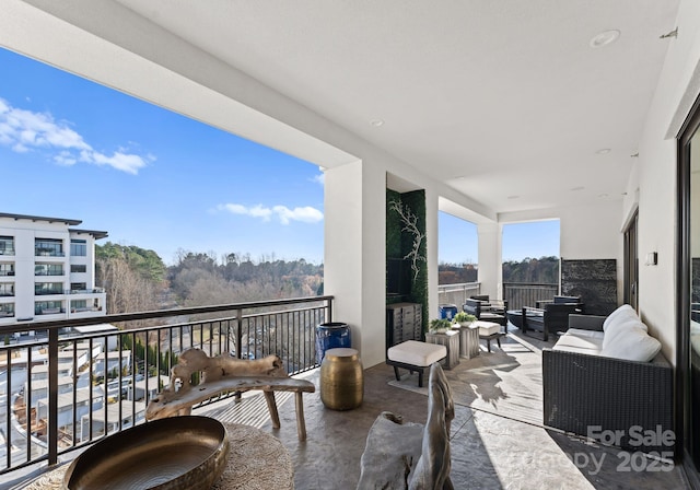 19329 Watermark Dr Unit 551/552, Cornelius, NC 28031 - balcony with an outdoor living space