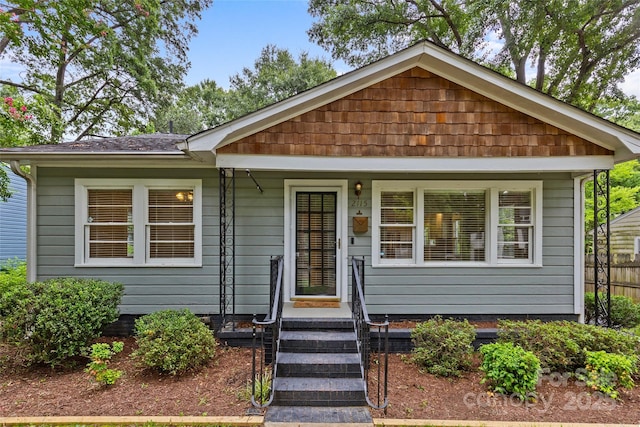 view of front of home with covered porch