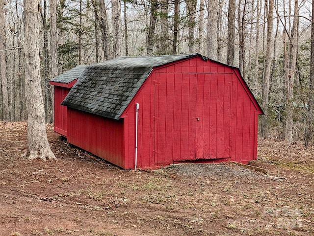 view of outdoor structure