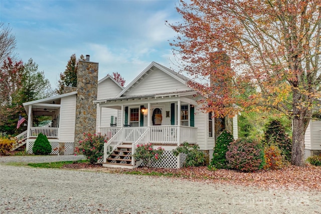 view of front facade featuring covered porch