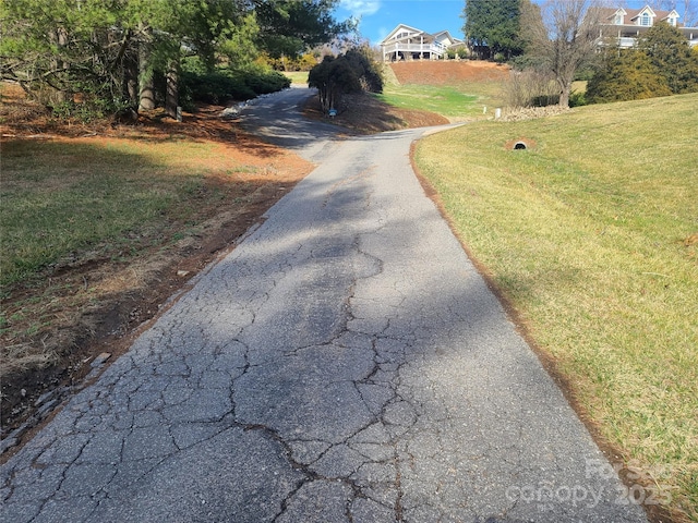 Listing photo 3 for 179 Clearview Dr, Waynesville NC 28785