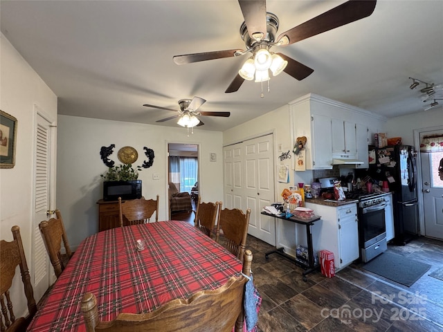 dining area featuring plenty of natural light