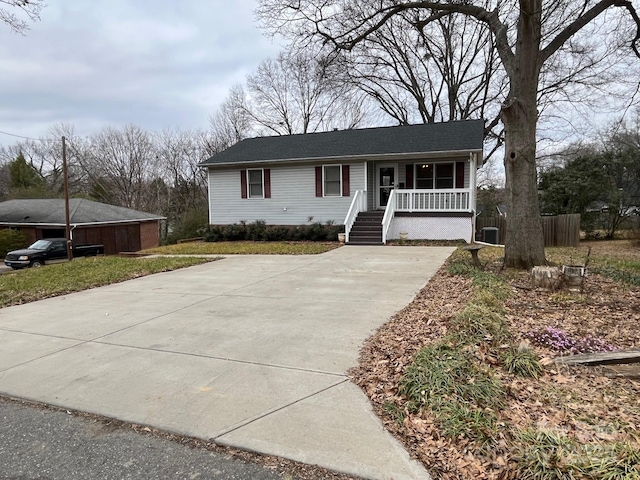 view of front of property with a porch