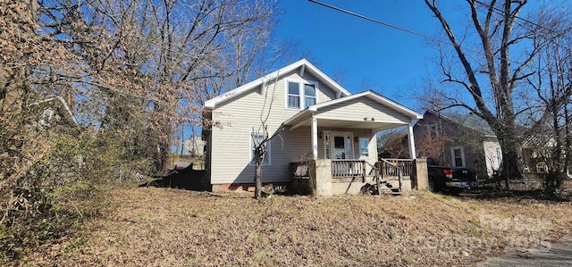 view of front of property with a porch