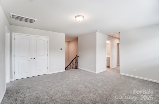 view of carpeted spare room