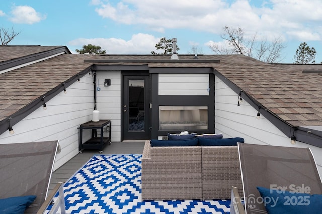 exterior space featuring an outdoor living space