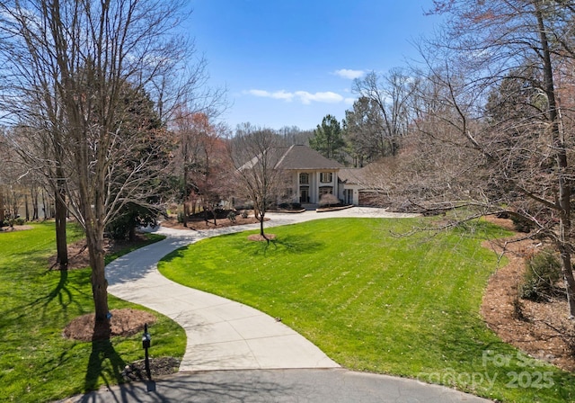 exterior space featuring a yard