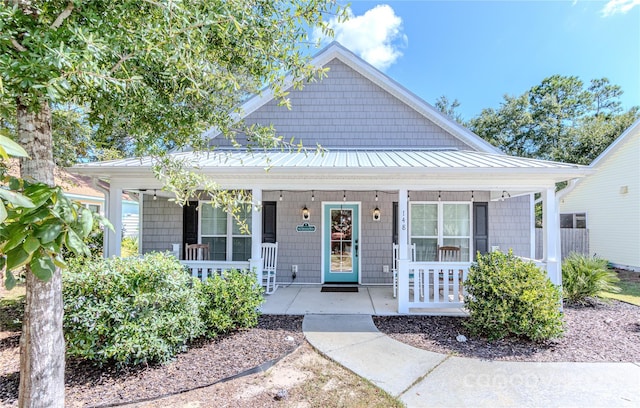 view of front of house with a porch