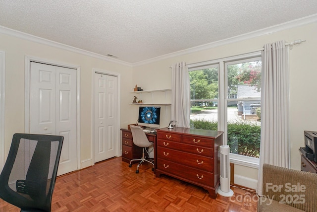 405 NW Dr, Davidson, NC 28036 - office featuring light parquet flooring, ornamental molding, and a textured ceiling